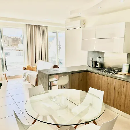 The Papillon Penthouse * Santa Vennera