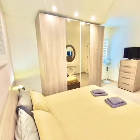 Apartamento The Papillon Penthouse Santa Vennera