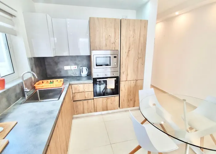 The Papillon Penthouse Santa Vennera